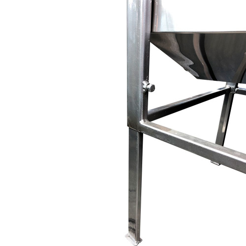 Стол для распечатывания медовых рамок, длина 1м, толщина 0,5 мм.